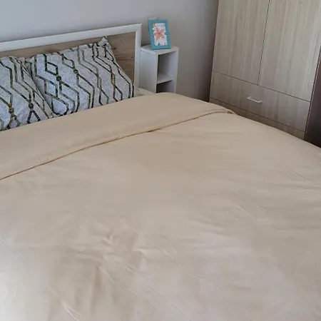 Rea Sea Breeze Apartamento *